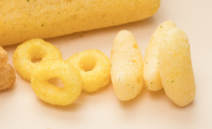 コーンスナック(シーズニング掛け)